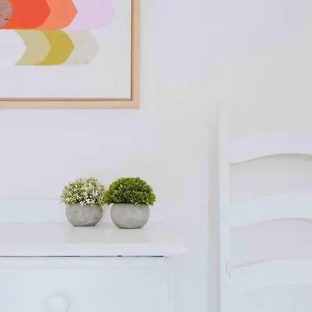 Apartment Smart-home In Original Victorian Building *