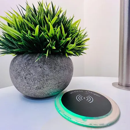 Gloucester Road Bristol 2 Bed 2 Bath With Ac Apartment