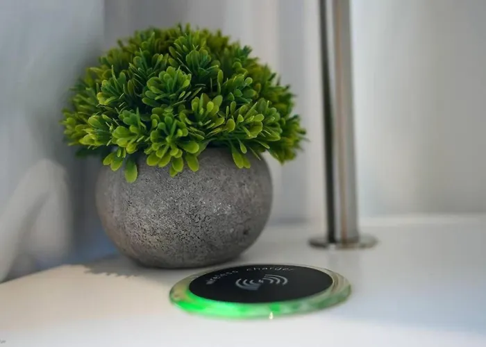 Quiet Victorian Flat, Gloucester Road, Fast Wifi Lejlighed Bristol