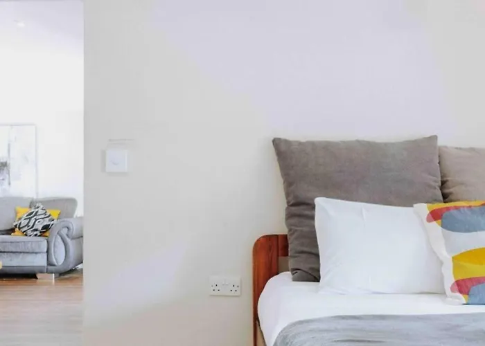 Quiet Gloucester Road Flat With Ac And Smart Tech Apartamento Bristol